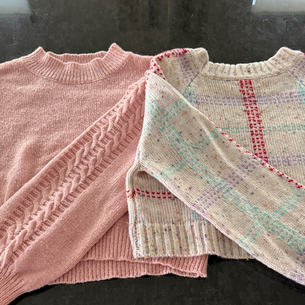 Bundle of two pink sweaters